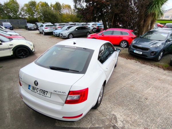 Skoda Octavia 1.6tdi Active Hatch 369189593