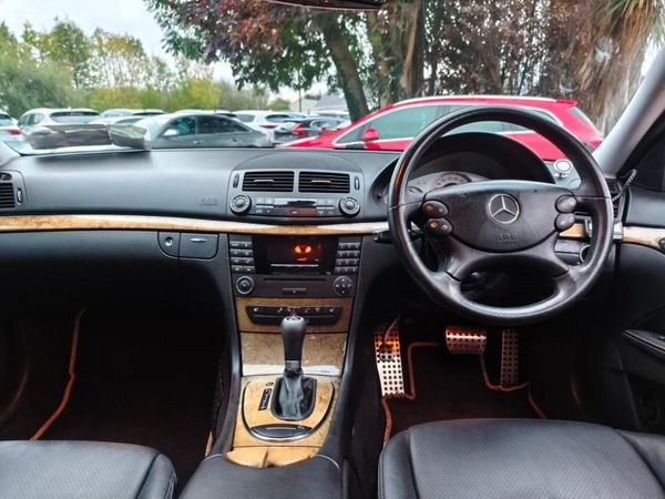 Mercedes-Benz E-Class 200K Auto 369194436