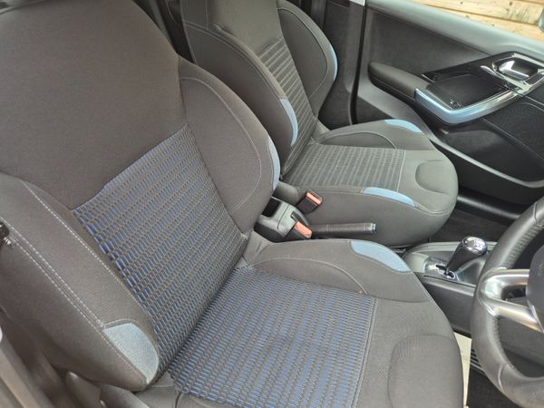 Peugeot 208 2013 Automatic 369191249