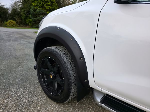 2021 Nissan Navara Tekna Low Mileage 369205424