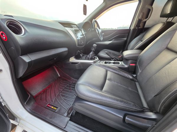 2021 Nissan Navara Tekna Low Mileage 369205444