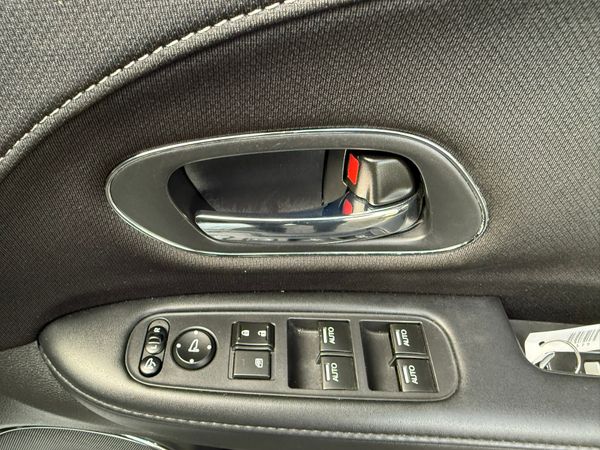 2016 Honda vezel 1.5 hybrid, Auto ,only 54k Miles 369207153