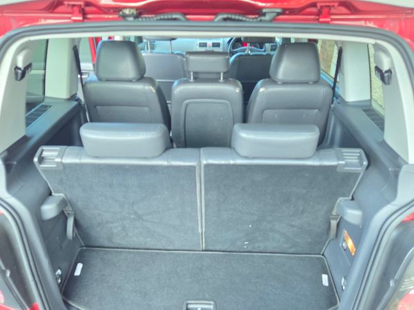 VWTouran 2.0d,Highline, automatic 369209515