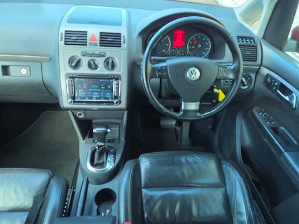 VWTouran 2.0d,Highline, automatic 369209511