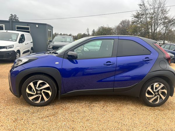Toyota Aygo X design automatic 369220218