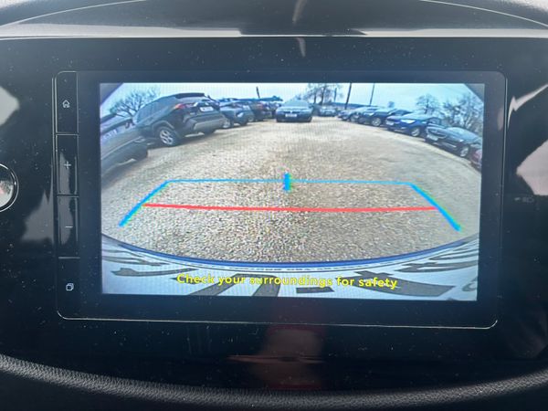 Toyota Aygo X design automatic 369220224