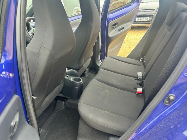 Toyota Aygo X design automatic 369220227