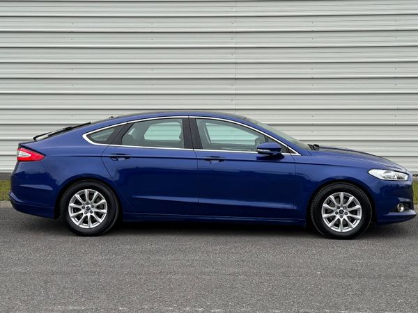 Ford Mondeo  2.0TDCi 150PS Zetec 369244402