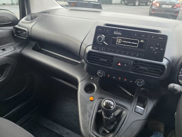 Citroen Berlingo 2021 369247287