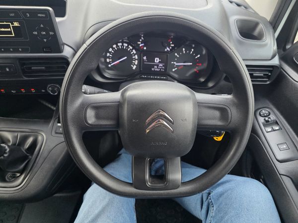 Citroen Berlingo 2021 369247289