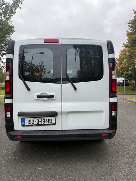 Renault Trafic 2019 CVRT INCLUDES VAT 369256303