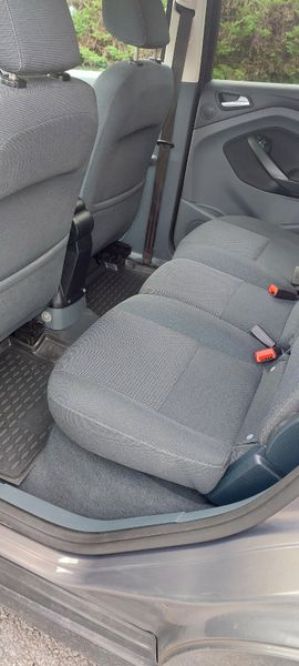 Ford C-Max 2013 369257360