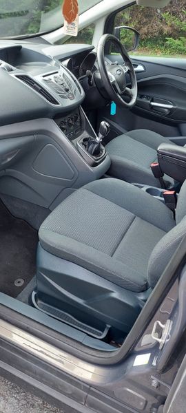 Ford C-Max 2013 369257363