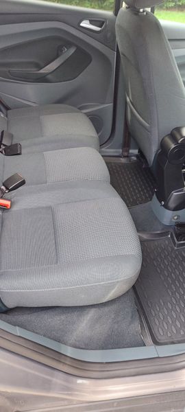 Ford C-Max 2013 369257374