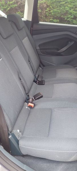 Ford C-Max 2013 369257376