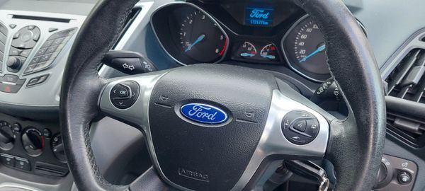 Ford C-Max 2013 369257371