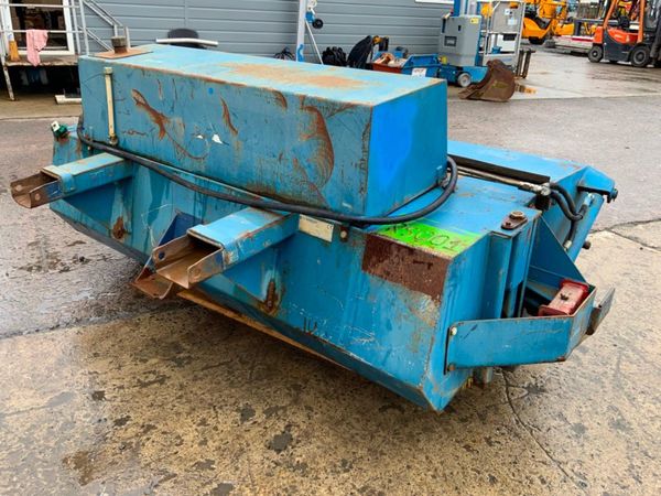 2016 CONQUIP ROAD SWEEPER COLLECTOR....4156. 369276831