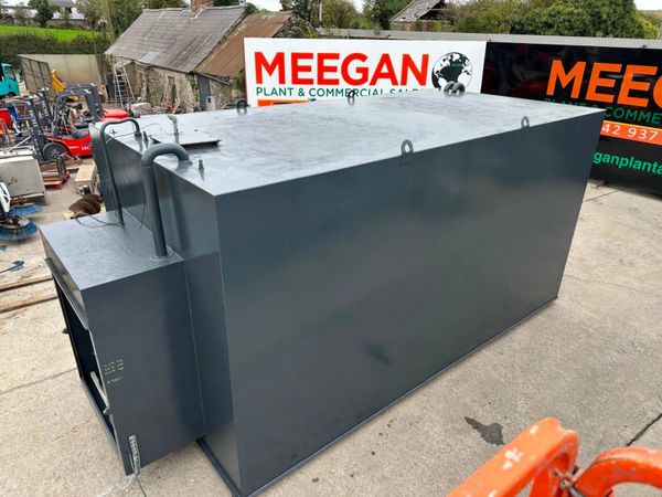 45,000 LTR DIESEL FUEL STORAGE TANK BOWSER 369270715