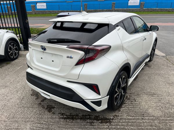 TOYOTA C-HR 2018, 1.8 HYBRID AUTO FULL SPEC 369271964