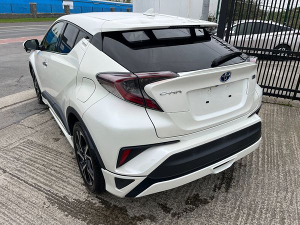 TOYOTA C-HR 2018, 1.8 HYBRID AUTO FULL SPEC 369271962