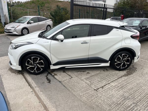 TOYOTA C-HR 2018, 1.8 HYBRID AUTO FULL SPEC 369271963