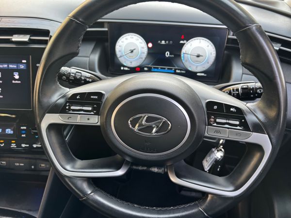 Hyundai Tucson Executive in stunning Teal metallic 369280709