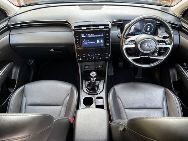 Hyundai Tucson Executive in stunning Teal metallic 369280739