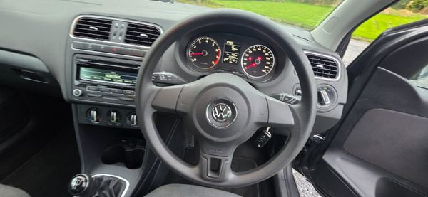 Volkswagen Polo 2014 369283957