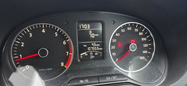 Volkswagen Polo 2014 369283961