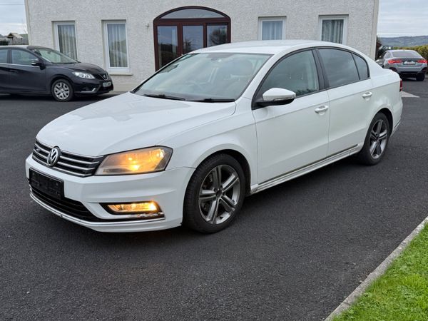 2013 Volkswagen Passat R-Line 369292713