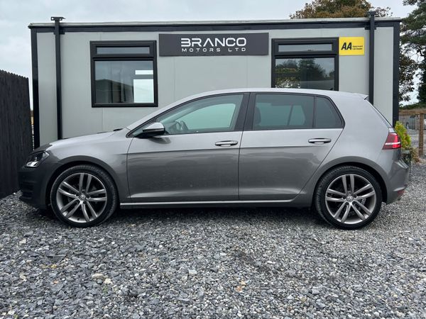 Volkswagen Golf Highline 1.6TDI 2017 (Full Leather 369304000