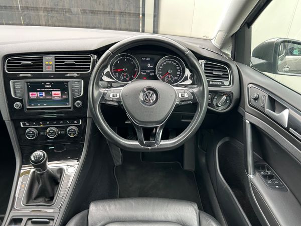 Volkswagen Golf Highline 1.6TDI 2017 (Full Leather 369304057