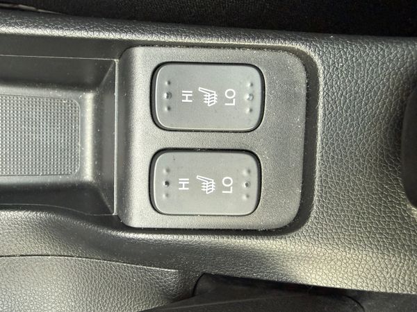 2017 Honda Fit 1.5 Petrol Hybrid ,Auto ,32K Miles 369304729