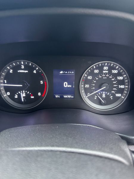 172 Hyundai Tucson 1.7D Premium.. NCT 11/27 369305252