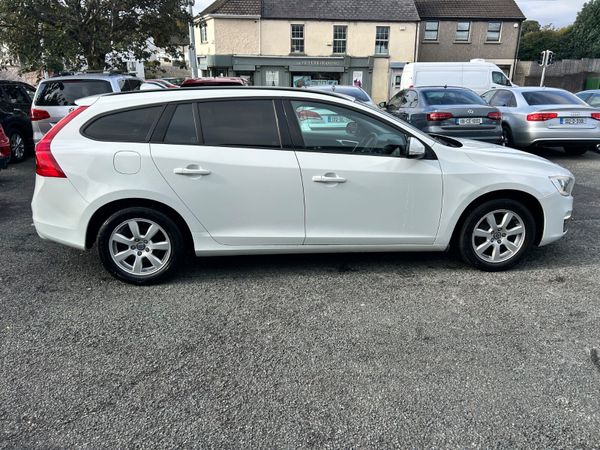 2014 VOLVO V60 1.6 D2 BUSINESS EDITION 369301885