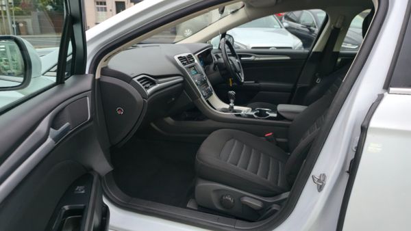 Ford Mondeo 2015 AA APPROVED 369313064