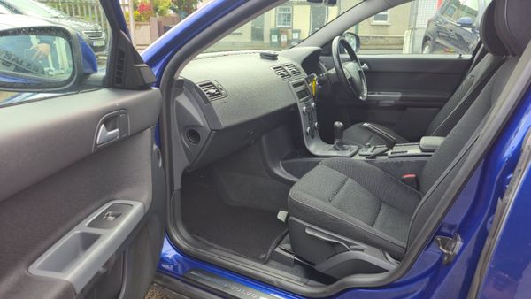 Volvo V50 2010 AA APPROVED 369313139