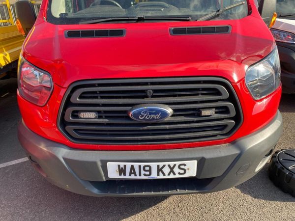 Ford Transit 2019 369336650