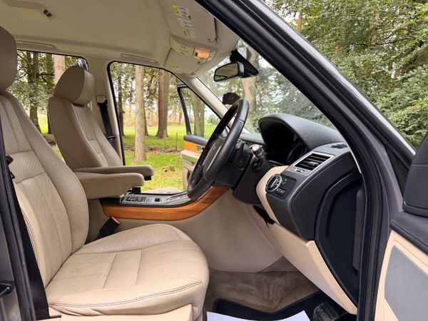 Land Rover Range Rover Sport 2012 369339901
