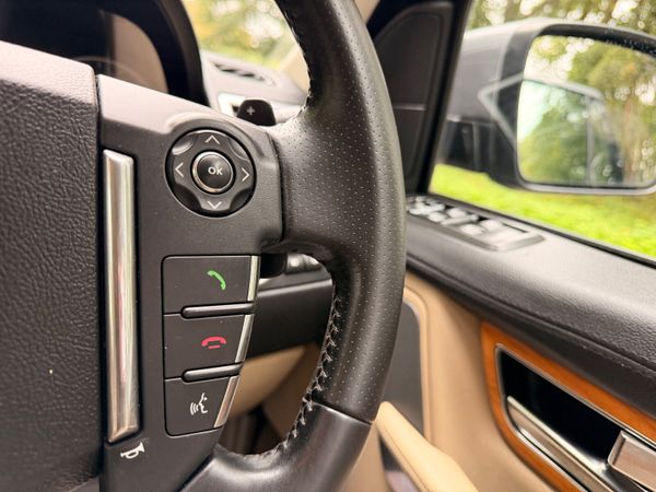 Land Rover Range Rover Sport 2012 369339919