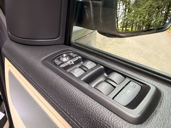Land Rover Range Rover Sport 2012 369339934