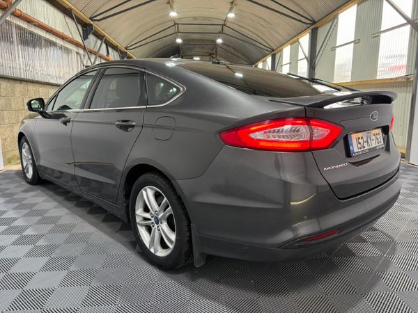 2015 Ford Mondeo 1.6 TDCi Manual 369345925