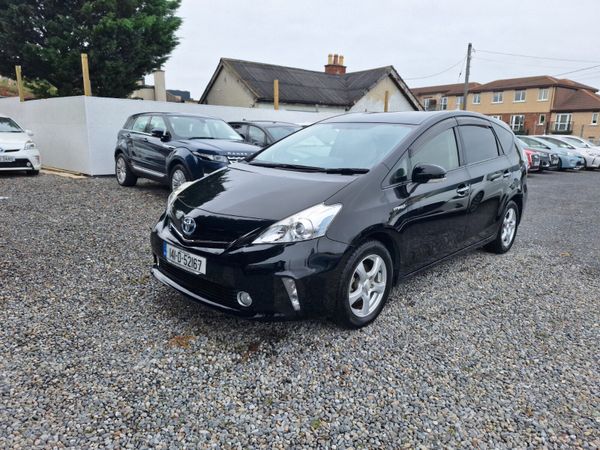 Toyota Prius 7 Seater|rear seat entertainment 369352523