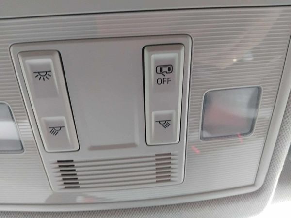 SEAT Arona 2023 369362275