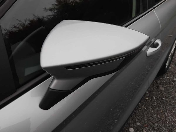 SEAT Arona 2023 369362273