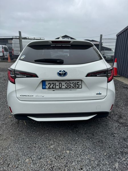 Toyota Corolla Hybrid Automatic 369378836