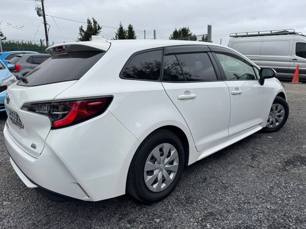 Toyota Corolla Hybrid Automatic 369378833
