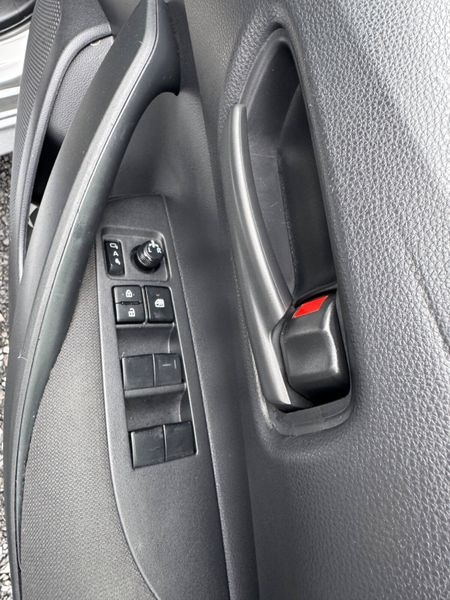 Toyota Corolla Hybrid Automatic 369378844