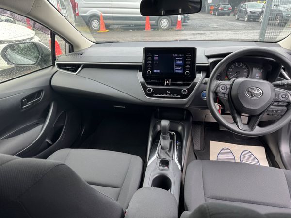 Toyota Corolla Hybrid Automatic 369378840