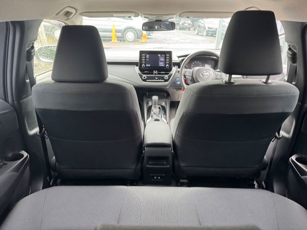 Toyota Corolla Hybrid Automatic 369378841